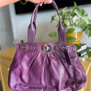 VTG Coach Plum Leather Turnlock Shoulder Bag